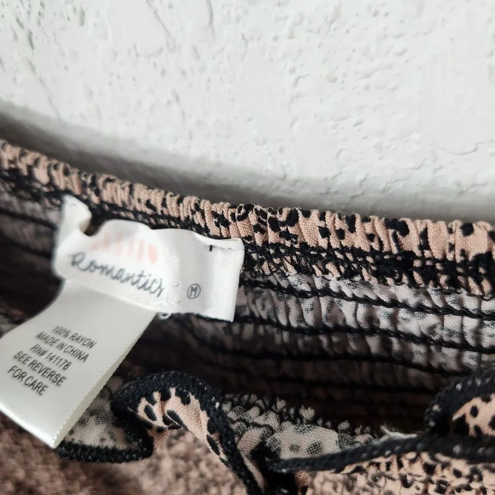 Urban Romantics Women's Leopard Print Baby Doll Top Ruffle Sleeves Size Medium